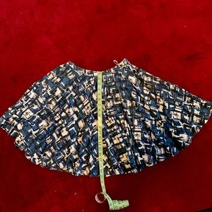 Circle skirt - knee length, fun pattern!